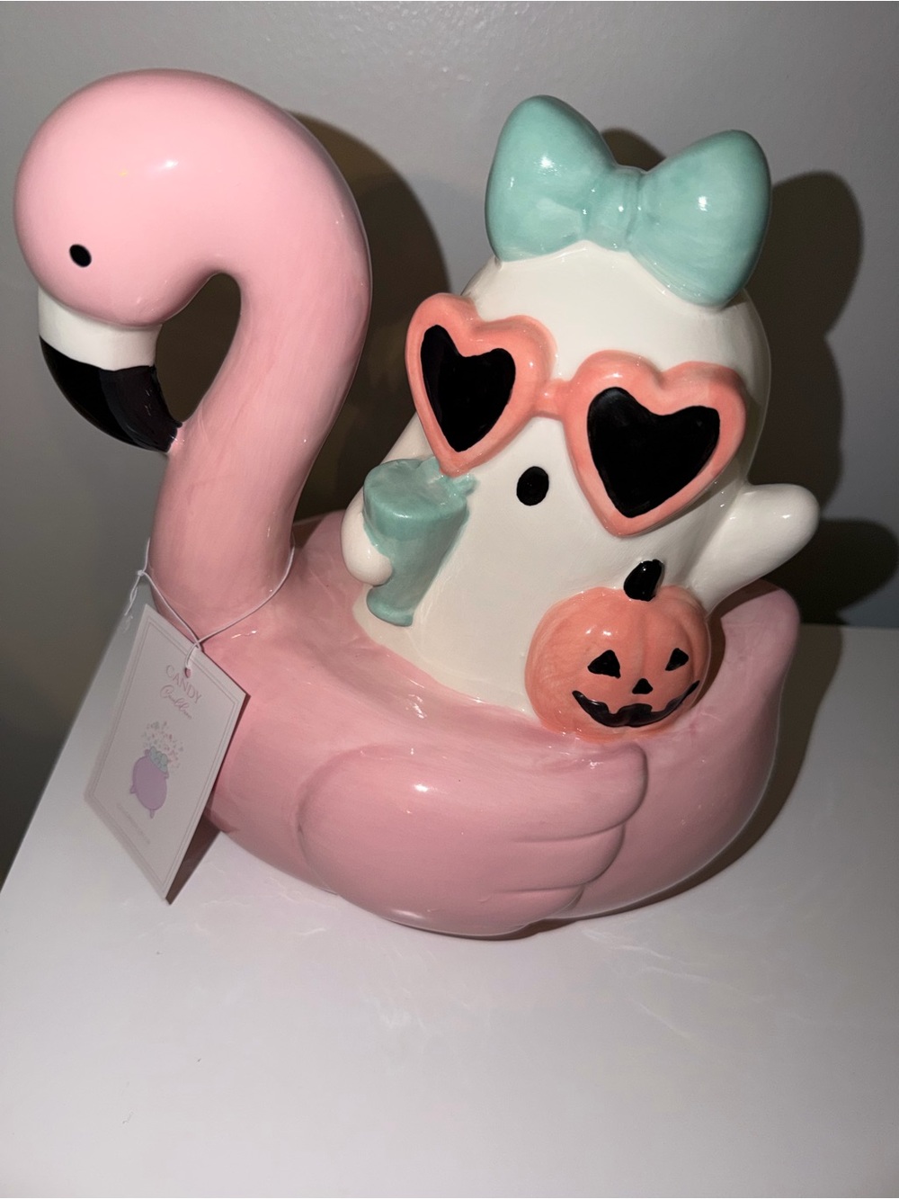 New Halloween/SUMMERWEEN Ghost in Flamingo Pool Float sipping drink